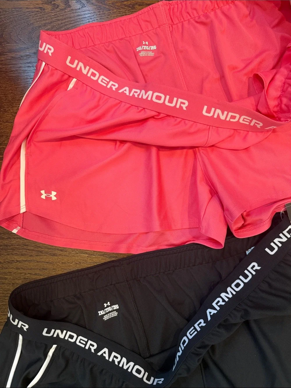 Under Armour Women’s Athletic Shorts — Coral and Black set bundle 2xl